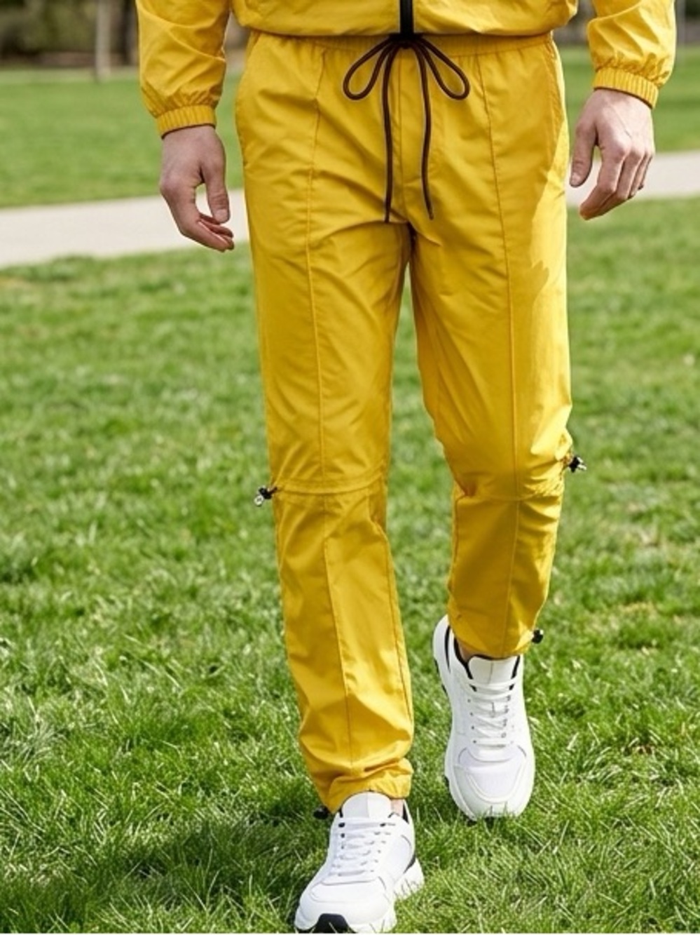NWT EPTM USA Men’s Adjustable Elastic Cord Hyper Jogger Pants Yellow -Size Small